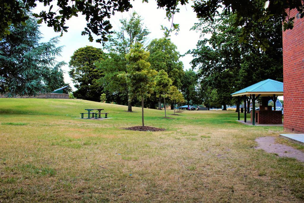 Ballarat Eureka Lodge Motel Екстер'єр фото