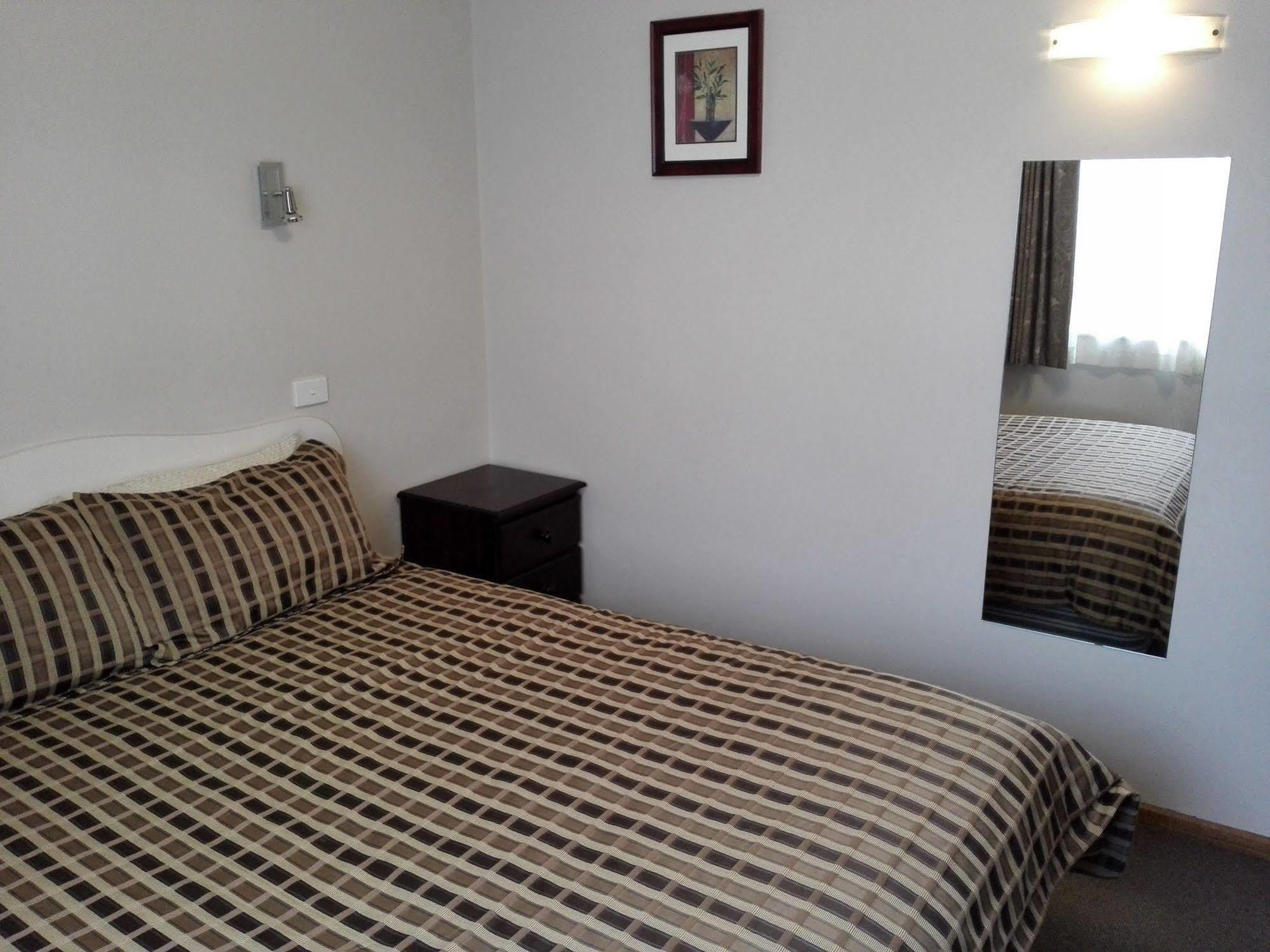 Ballarat Eureka Lodge Motel Екстер'єр фото